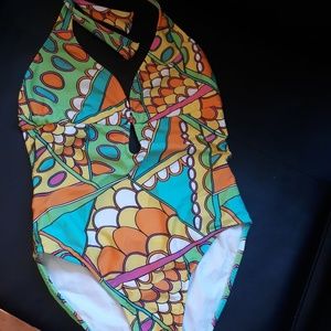 BELLA BUM BUM CUT OUT BATHING SUIT SIZE M